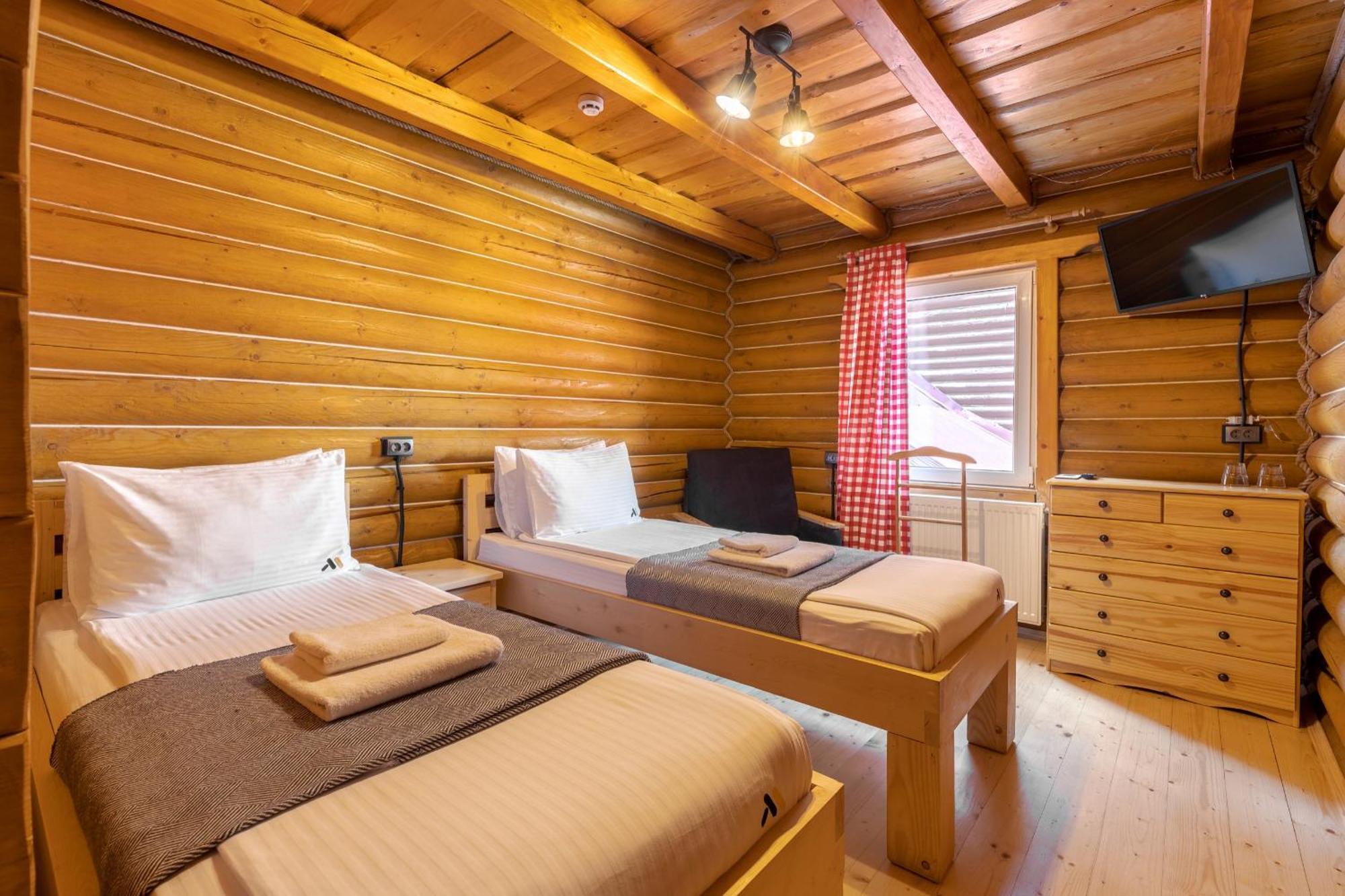 Gremi Hotel دراغوبرات المظهر الخارجي الصورة